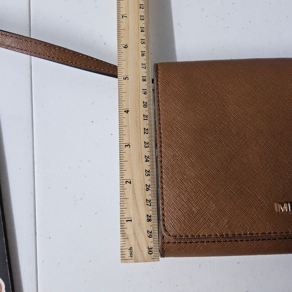 Michael Kors Crossbody Wallet Brown Leather‎ Phone Holder Card Slots - Picture 12 of 13